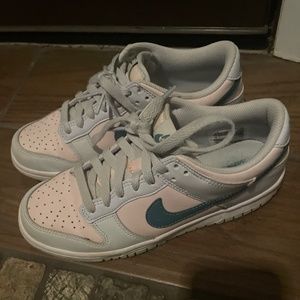 Nike kids dunks